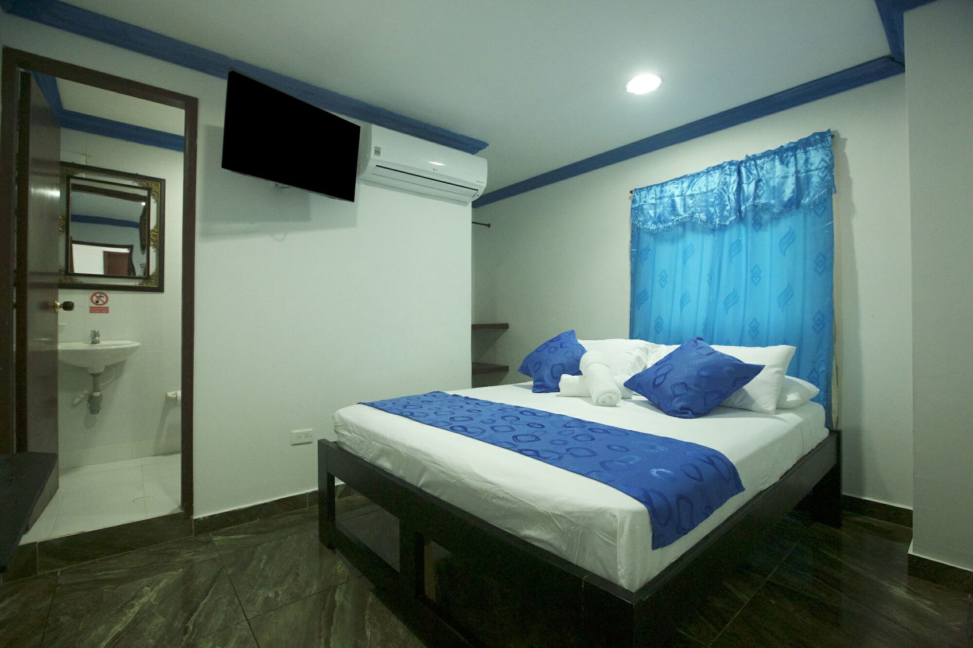 Hostal El Vecino San Andrés Eksteriør billede
